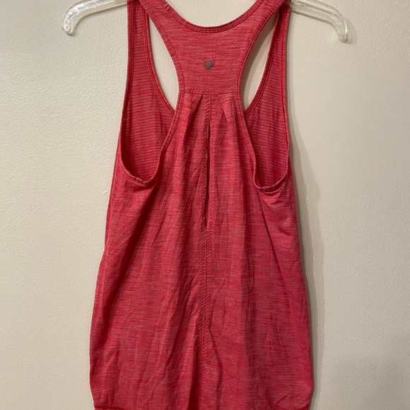 Lululemon Salute the Sun Singlet II
Heathered Boom Juice - Picture 3 of 6